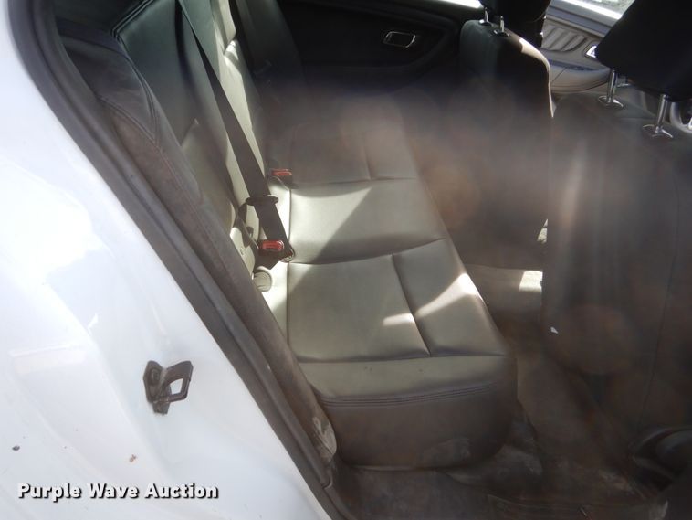 image for item JJ9393 2014 Ford Taurus Police