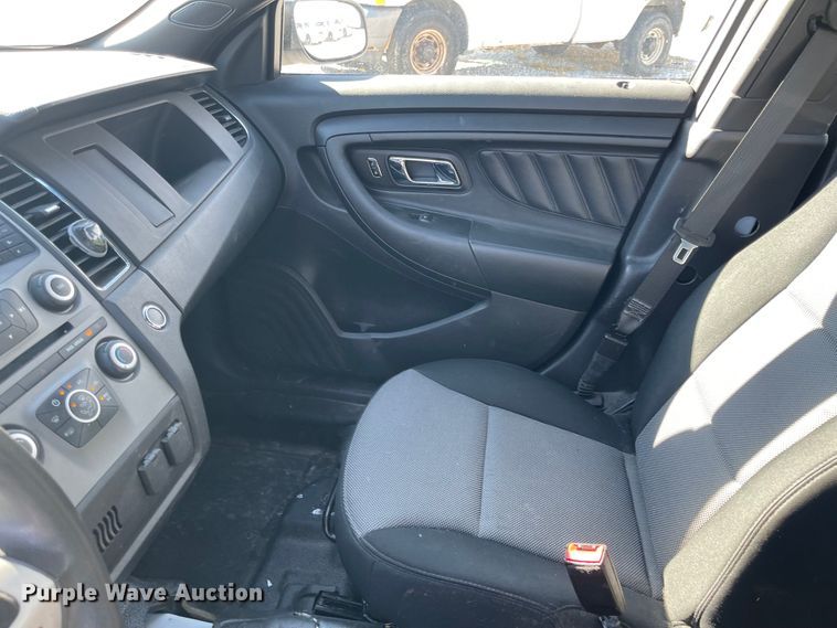 image for item JJ9396 2014 Ford Taurus Police