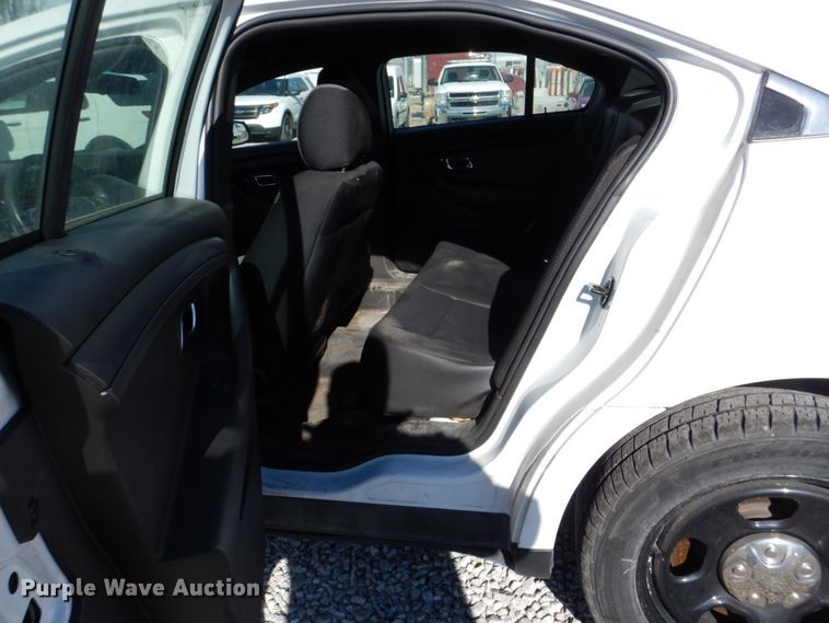 image for item JJ9397 2014 Ford Taurus Police