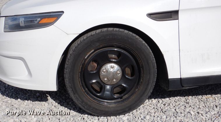 image for item JJ9397 2014 Ford Taurus Police