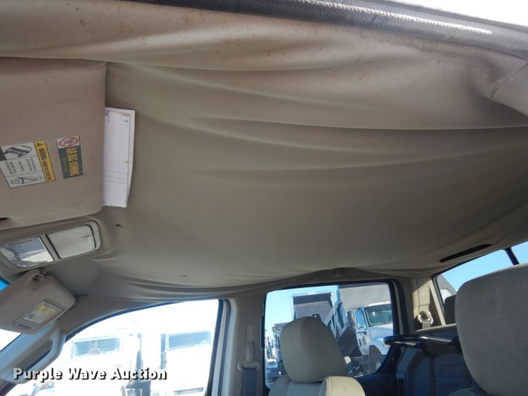 image for item JK9810 2008 Honda Ridgeline  Crew Cab pickup truck