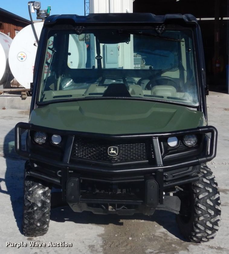 image for item JK9838 2020 John Deere XUV835R  utility vehicle