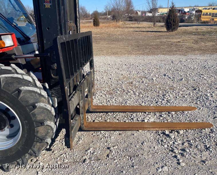 image for item JN9162 2019 Manitou M40-4  forklift