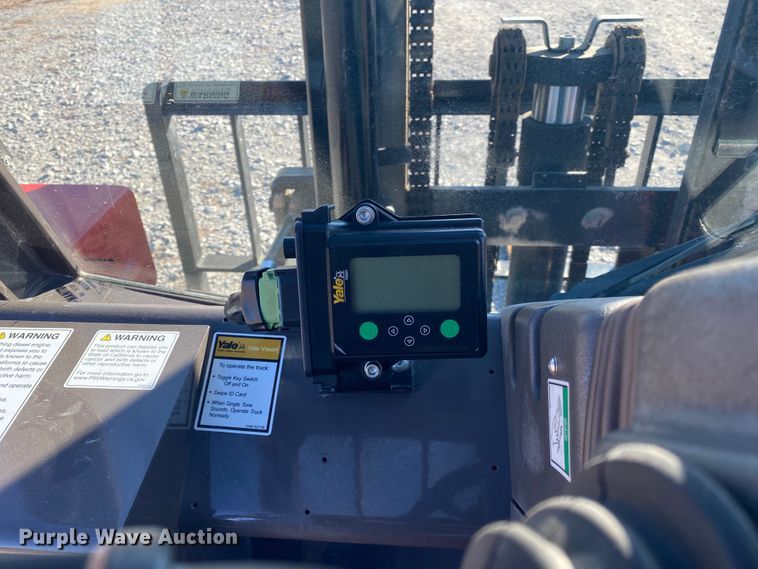 image for item JN9162 2019 Manitou M40-4  forklift