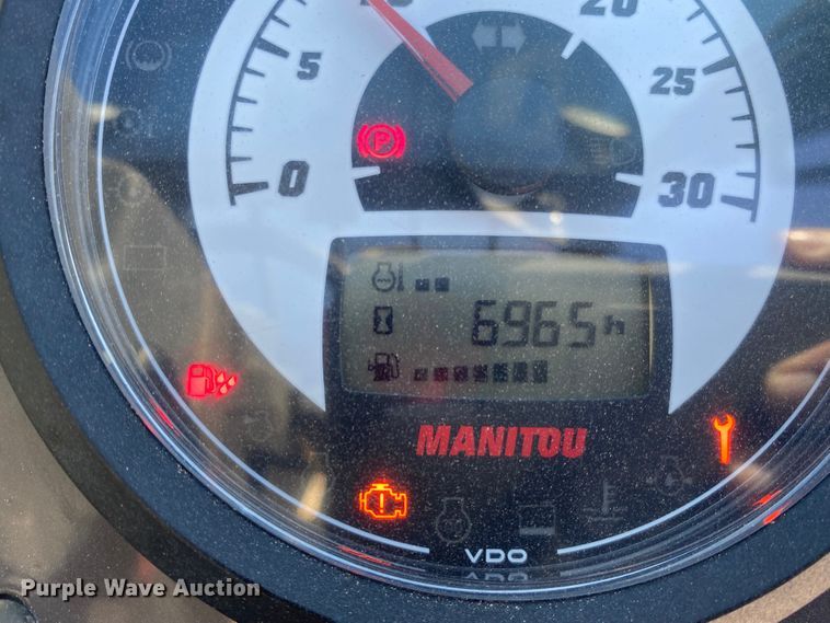 image for item JN9162 2019 Manitou M40-4  forklift