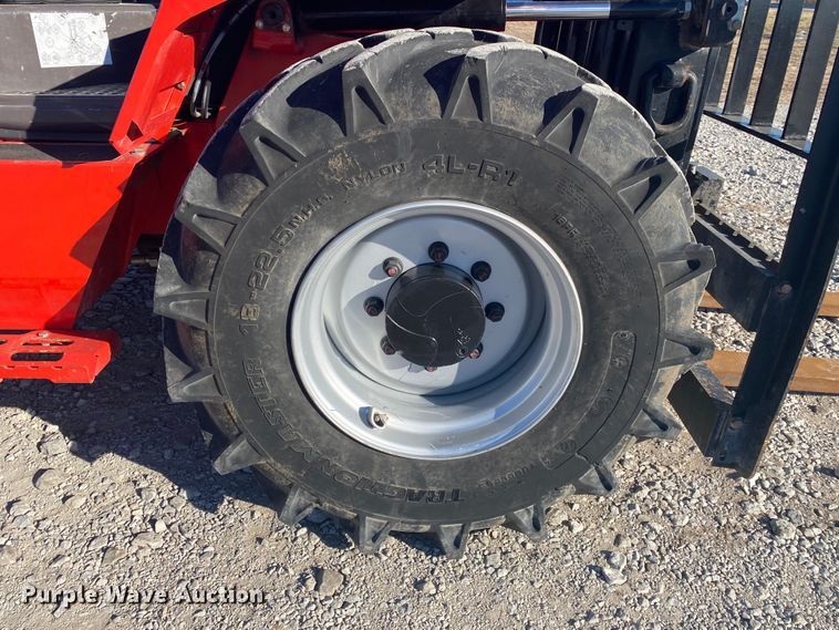 image for item JN9162 2019 Manitou M40-4  forklift