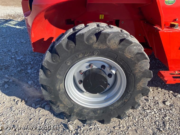 image for item JN9162 2019 Manitou M40-4  forklift