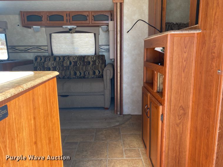 image for item JN9183 2011 Forest River Coachmen  camper