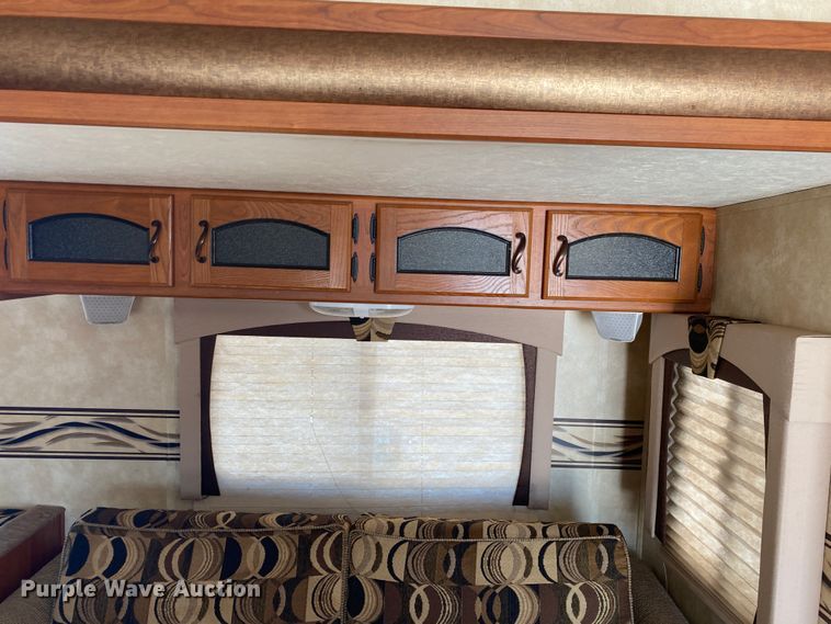 image for item JN9183 2011 Forest River Coachmen  camper