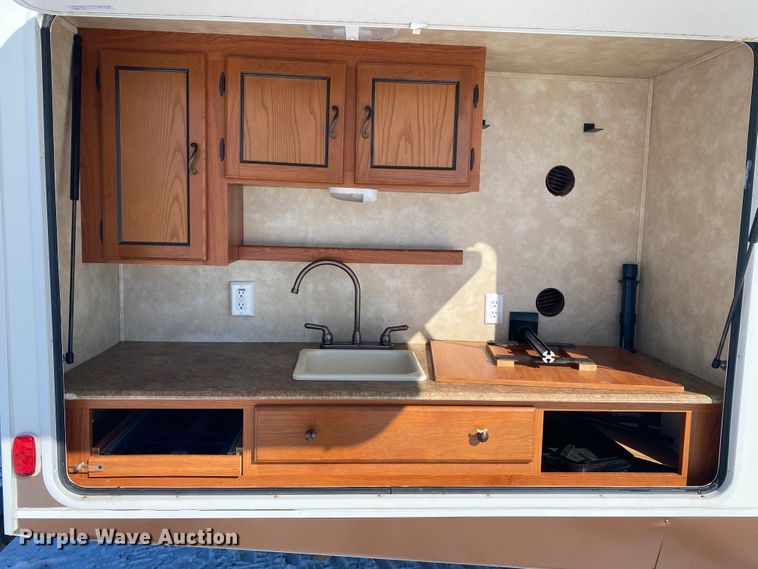 image for item JN9183 2011 Forest River Coachmen  camper