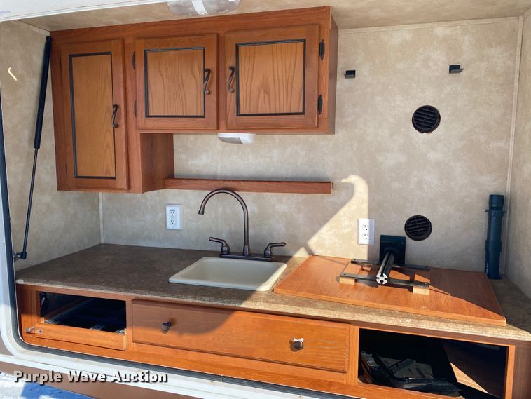 image for item JN9183 2011 Forest River Coachmen  camper