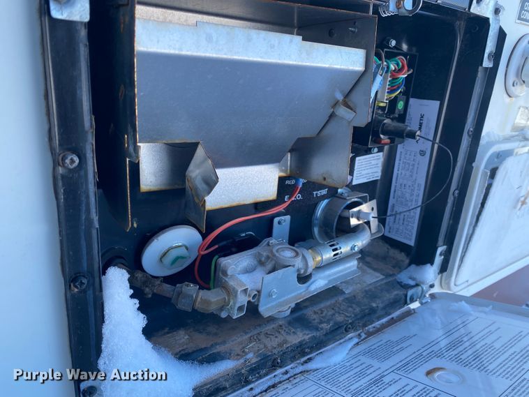 image for item JN9183 2011 Forest River Coachmen  camper