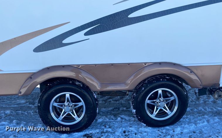 image for item JN9183 2011 Forest River Coachmen  camper