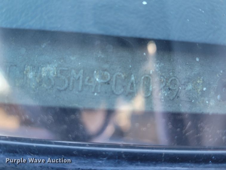 image for item JP9037 1993 Ford F350  Crew Cab pickup truck