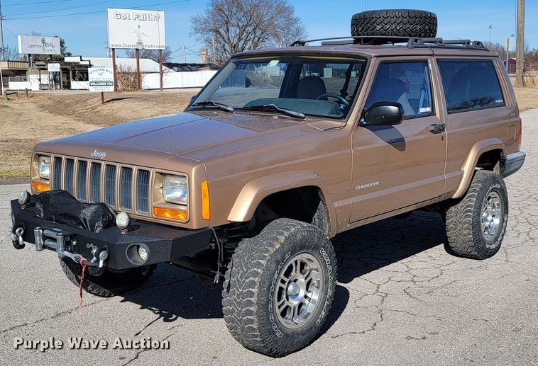 image for item JP9049 1999 Jeep Cherokee  SUV