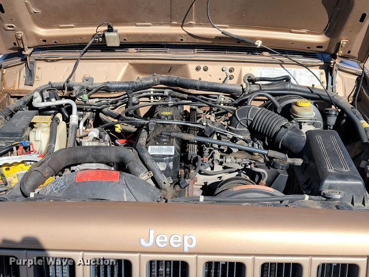 image for item JP9049 1999 Jeep Cherokee  SUV