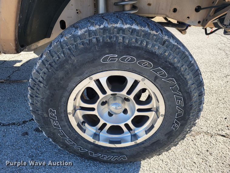 image for item JP9049 1999 Jeep Cherokee  SUV