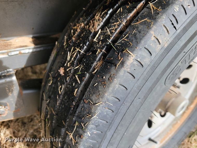 image for item JP9052 Kodiak  equipment trailer