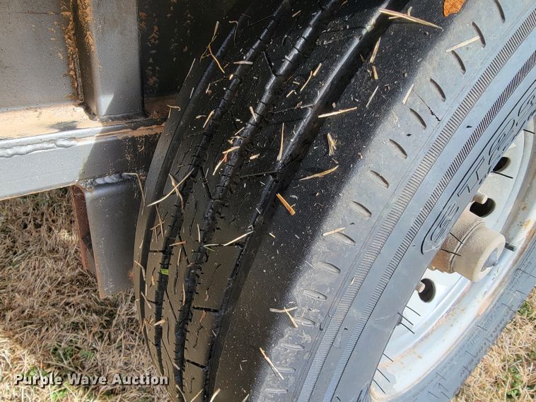 image for item JP9052 Kodiak  equipment trailer