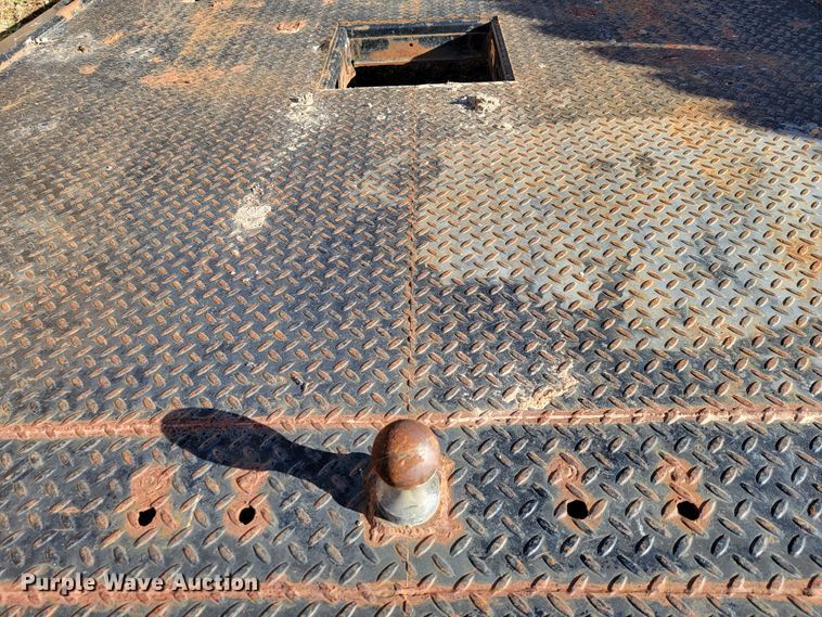 image for item JP9059 CM  flatbed