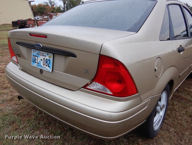 image for item JT9464 2000 Ford Focus SE