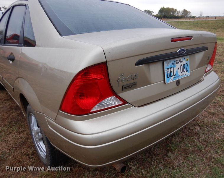 image for item JT9464 2000 Ford Focus SE