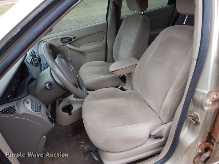 image for item JT9464 2000 Ford Focus SE