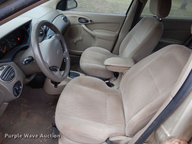 image for item JT9464 2000 Ford Focus SE