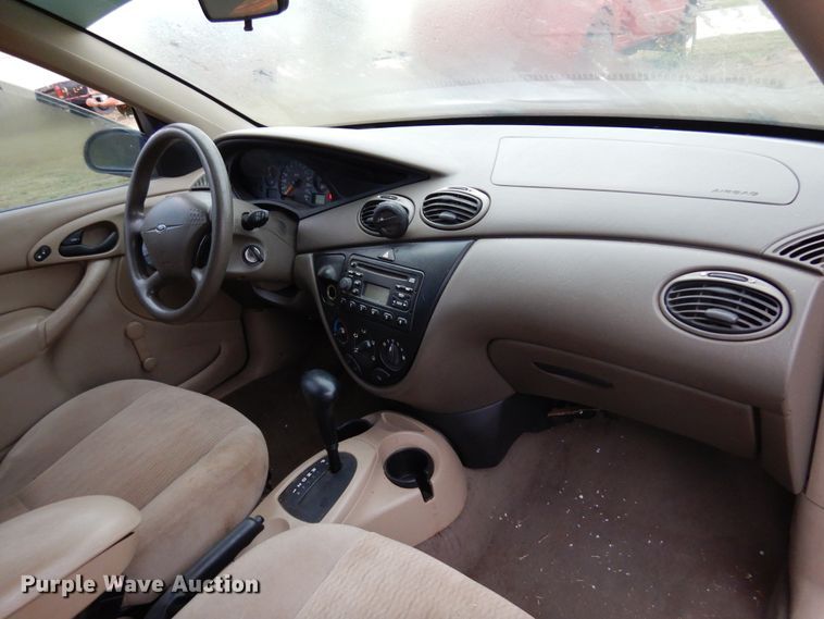 image for item JT9464 2000 Ford Focus SE