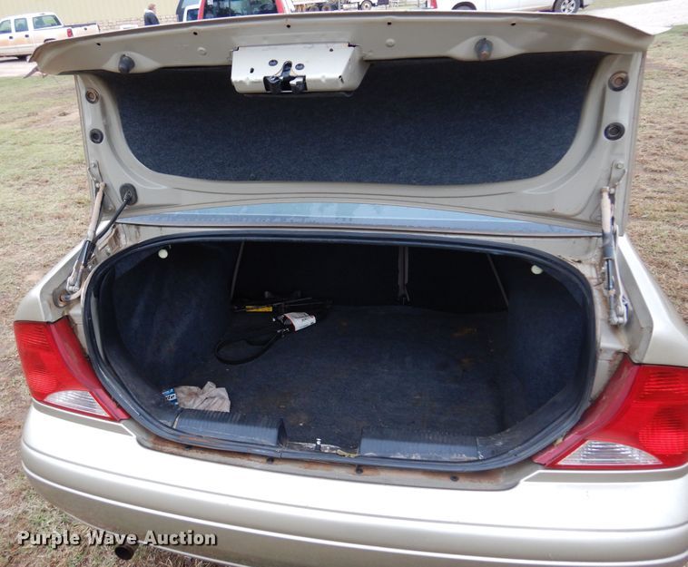 image for item JT9464 2000 Ford Focus SE