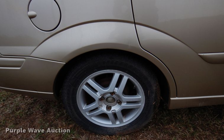 image for item JT9464 2000 Ford Focus SE