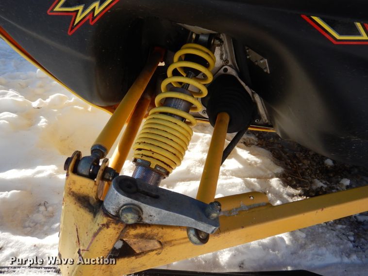 image for item KH9015 2002 Polaris Pro 600 Edge XC  snowmobile