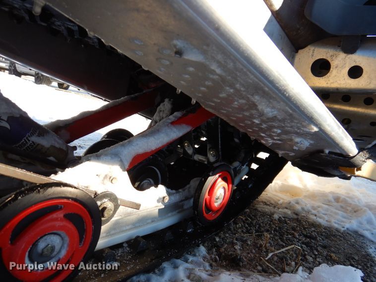 image for item KH9015 2002 Polaris Pro 600 Edge XC  snowmobile