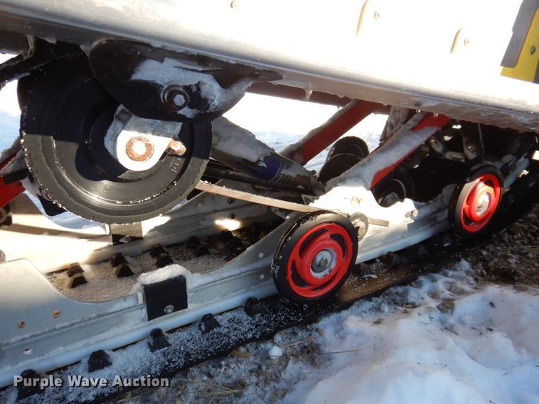 image for item KH9015 2002 Polaris Pro 600 Edge XC  snowmobile