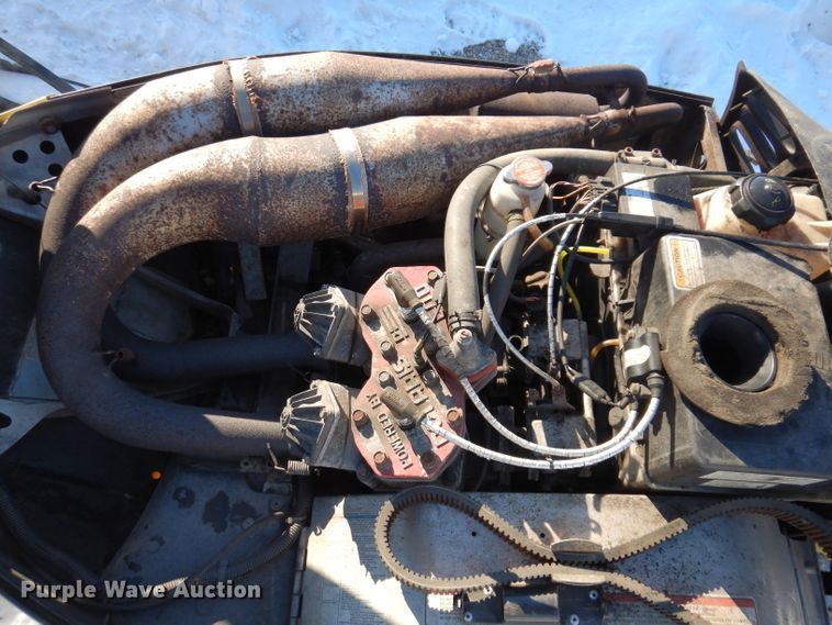 image for item KH9015 2002 Polaris Pro 600 Edge XC  snowmobile