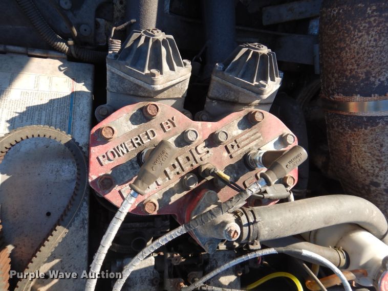 image for item KH9015 2002 Polaris Pro 600 Edge XC  snowmobile