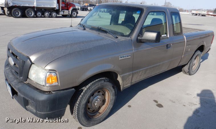 image for item KH9023 2006 Ford Ranger  SuperCab pickup truck