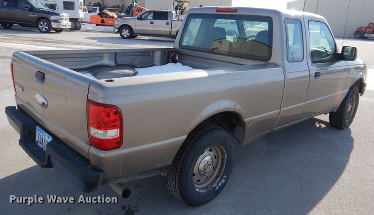image for item KH9023 2006 Ford Ranger  SuperCab pickup truck