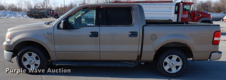 image for item KH9026 2004 Ford F-150  SuperCrew pickup truck