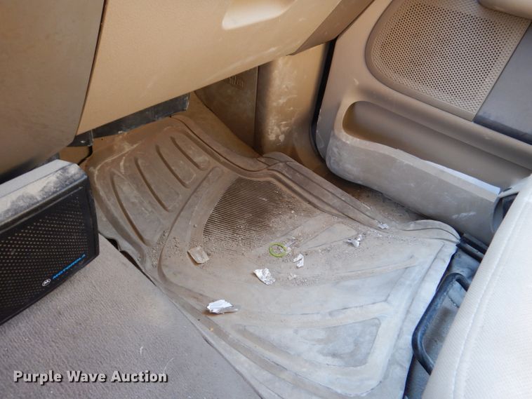 image for item KH9026 2004 Ford F-150  SuperCrew pickup truck