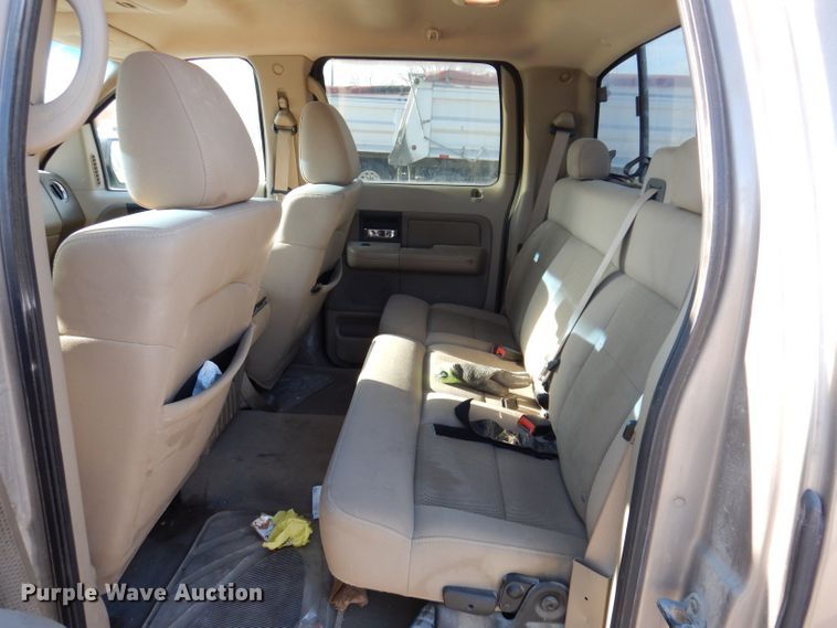 image for item KH9026 2004 Ford F-150  SuperCrew pickup truck