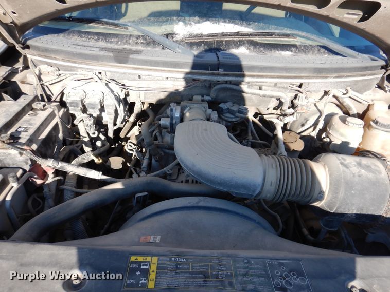 image for item KH9026 2004 Ford F-150  SuperCrew pickup truck