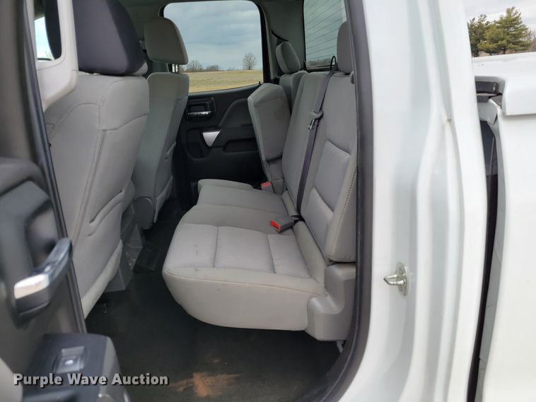 image for item KH9828 2017 Chevrolet Silverado 1500  Double Cab pickup truck