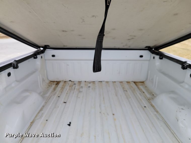 image for item KH9828 2017 Chevrolet Silverado 1500  Double Cab pickup truck