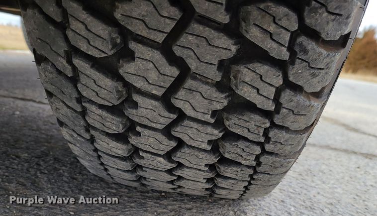 image for item KH9828 2017 Chevrolet Silverado 1500  Double Cab pickup truck