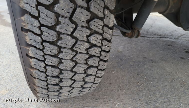 image for item KH9828 2017 Chevrolet Silverado 1500  Double Cab pickup truck