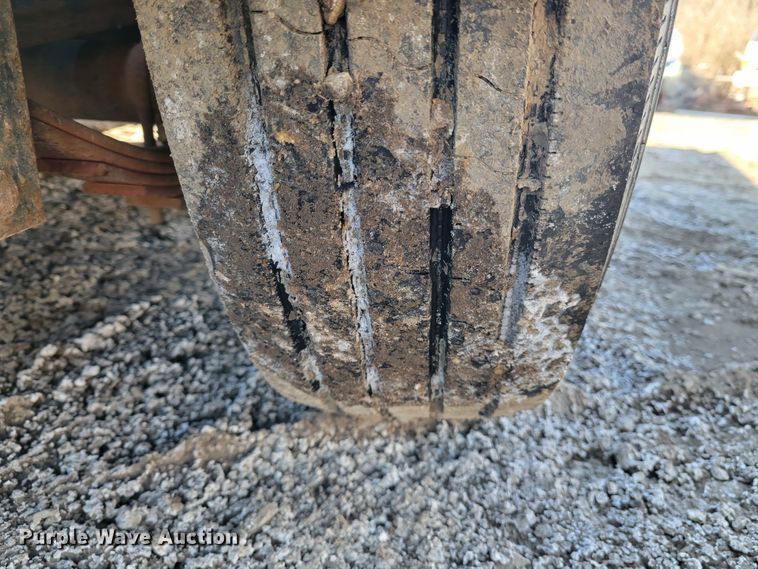 image for item KH9838 2019 Retco  tilt deck equipment trailer