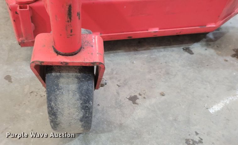 image for item KH9844 2017 Gravely  lawn mower