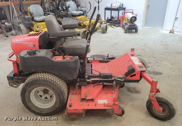 image for item KH9845 2009 Gravely  ZTR lawn mower