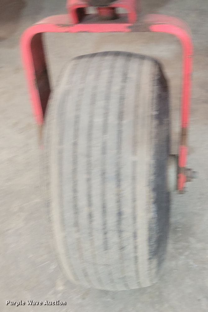 image for item KH9845 2009 Gravely  ZTR lawn mower